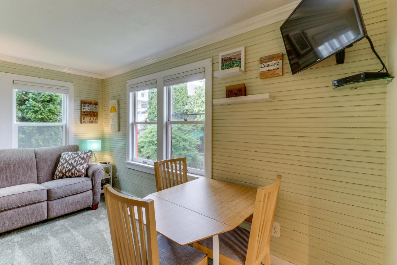 Вилла Bay View Bungalow Поулсбо Экстерьер фото