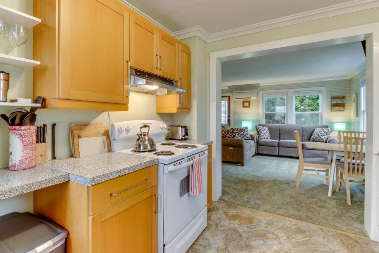 Вилла Bay View Bungalow Поулсбо Экстерьер фото